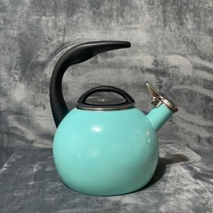 Chantal Tea Kettle Turquoise Blue Enamel on Steel Whistling Stovetop EUC